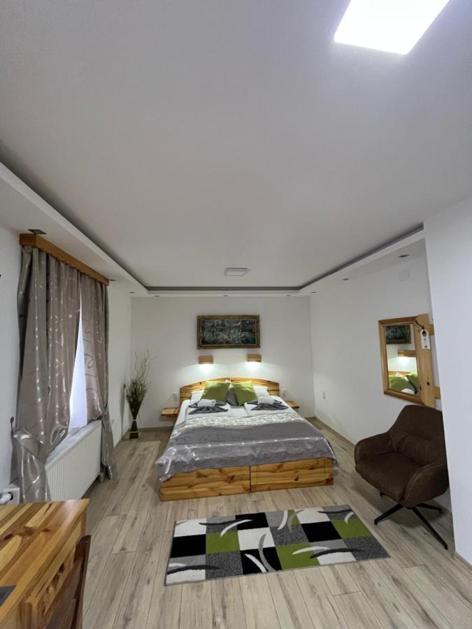Rustic Inn River Prijeboj エクステリア 写真