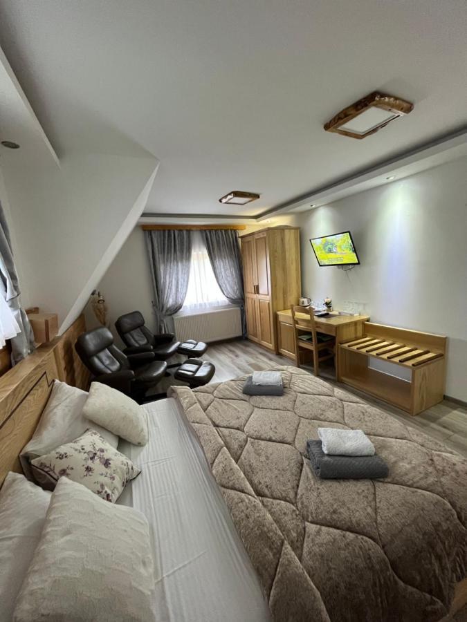 Rustic Inn River Prijeboj エクステリア 写真