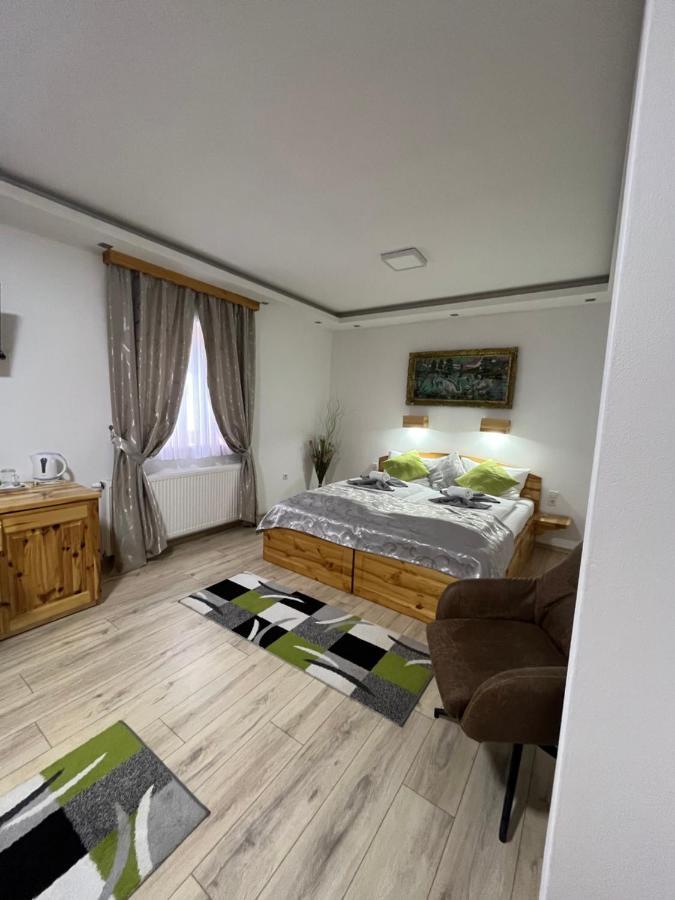 Rustic Inn River Prijeboj エクステリア 写真